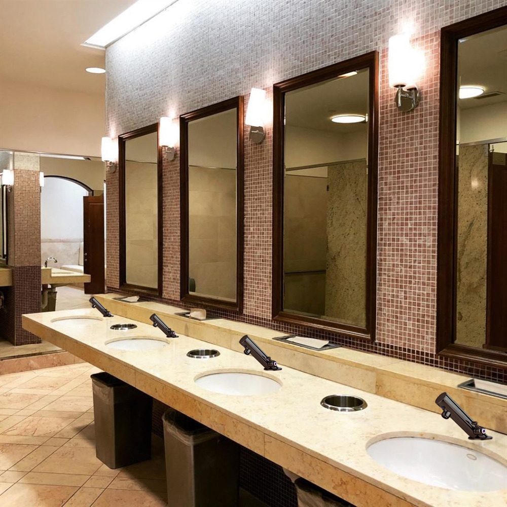 Leo-All-in-one-bathroom-sensor-faucets
