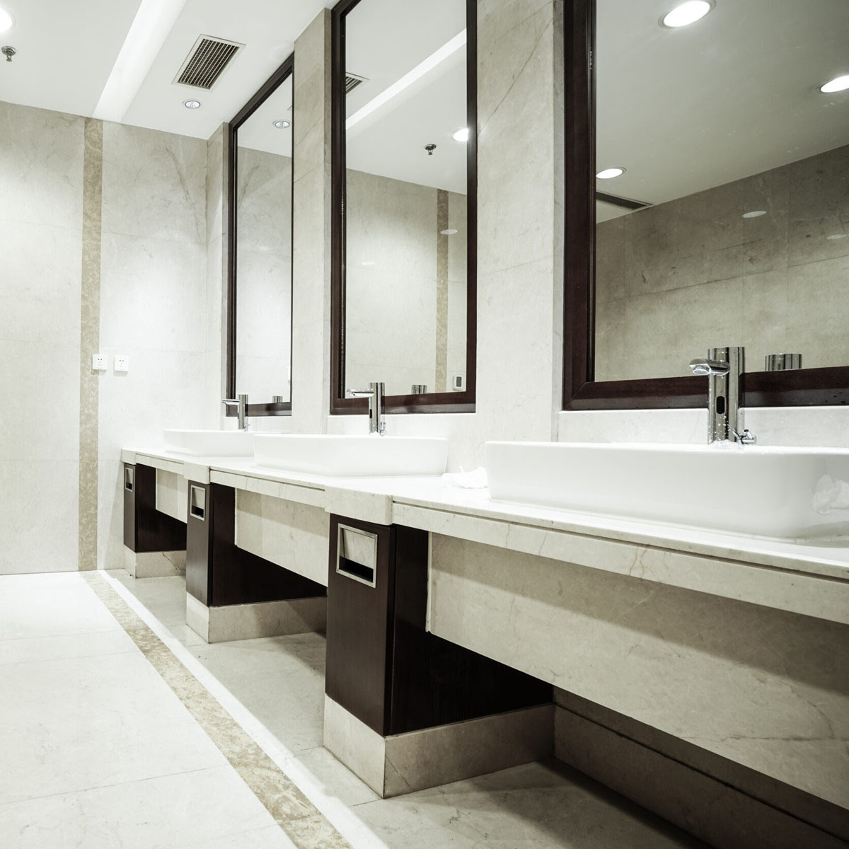 Commercial Sensor Faucets