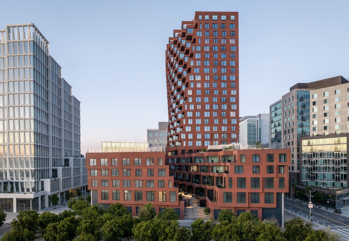 Mixed-use towers in the Middle East with telemetry-enabled restroom fixtures